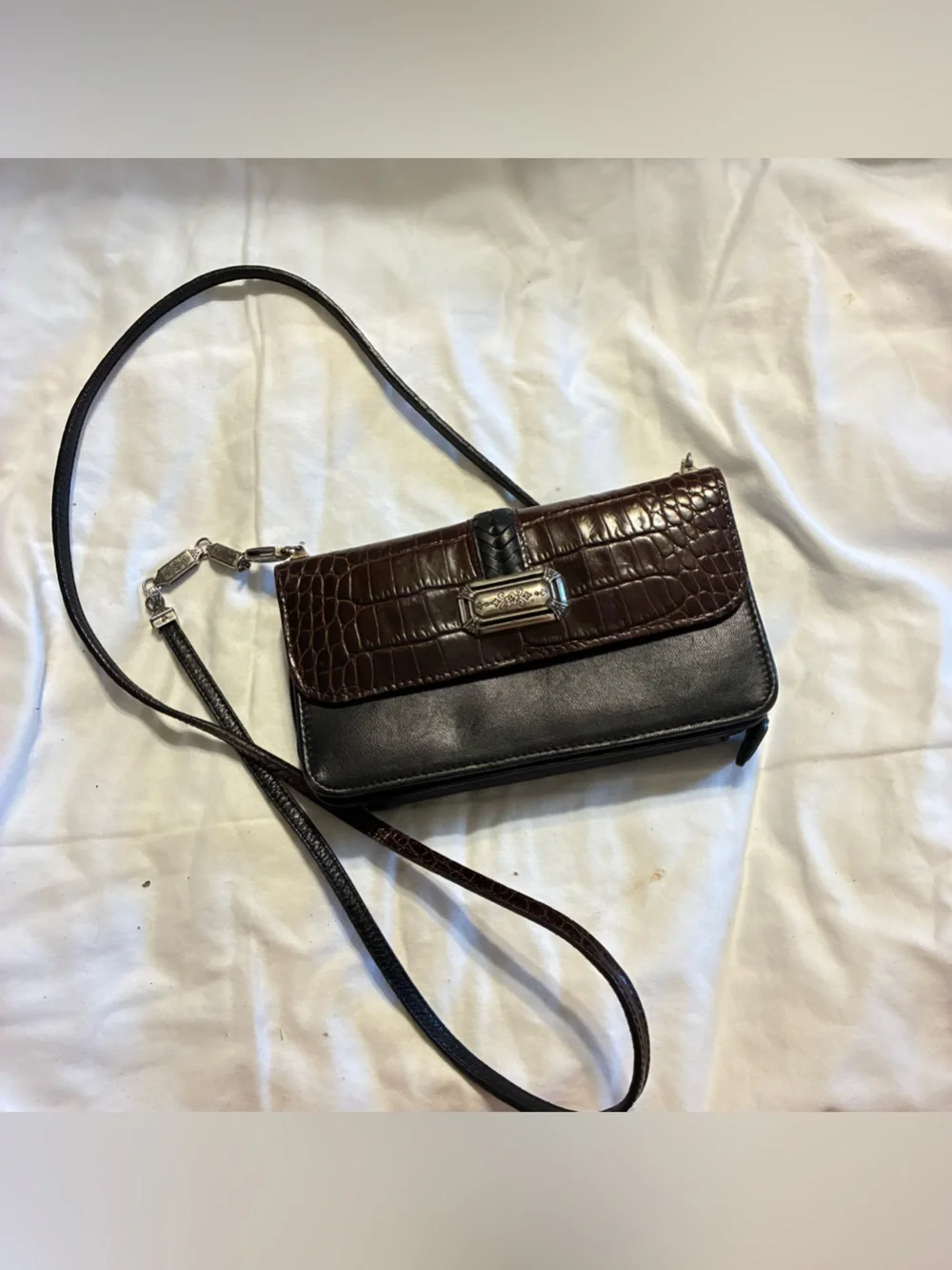 Brighton Brown Croc-Embossed Leather Crossbody Wallet